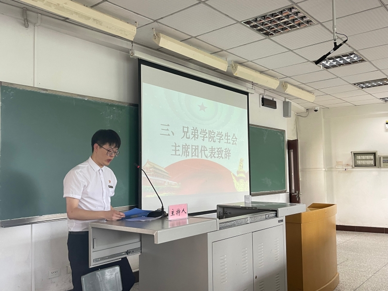 OYMu_1655803913376047257.jpg MA4$5SFIPVO%$_YRQ$~LAV5.jpg