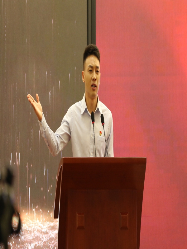 QWvV_1677218626737060933.jpg 许林盛.jpg