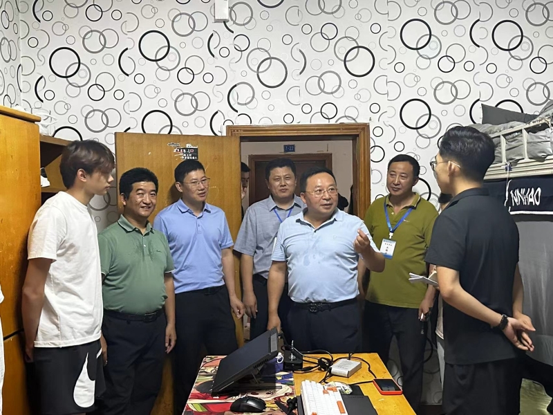 DWzt_1725775167461043753.jpg 1.jpg