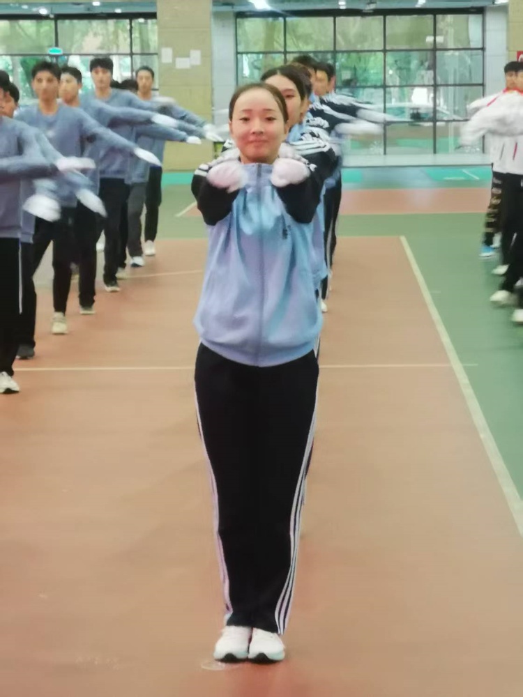 TBCY_1762172976755029397.jpg 3.jpg