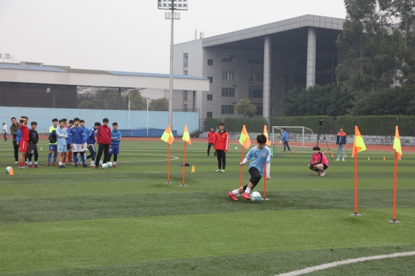 4-2 足球高水平招生考试2.jpg